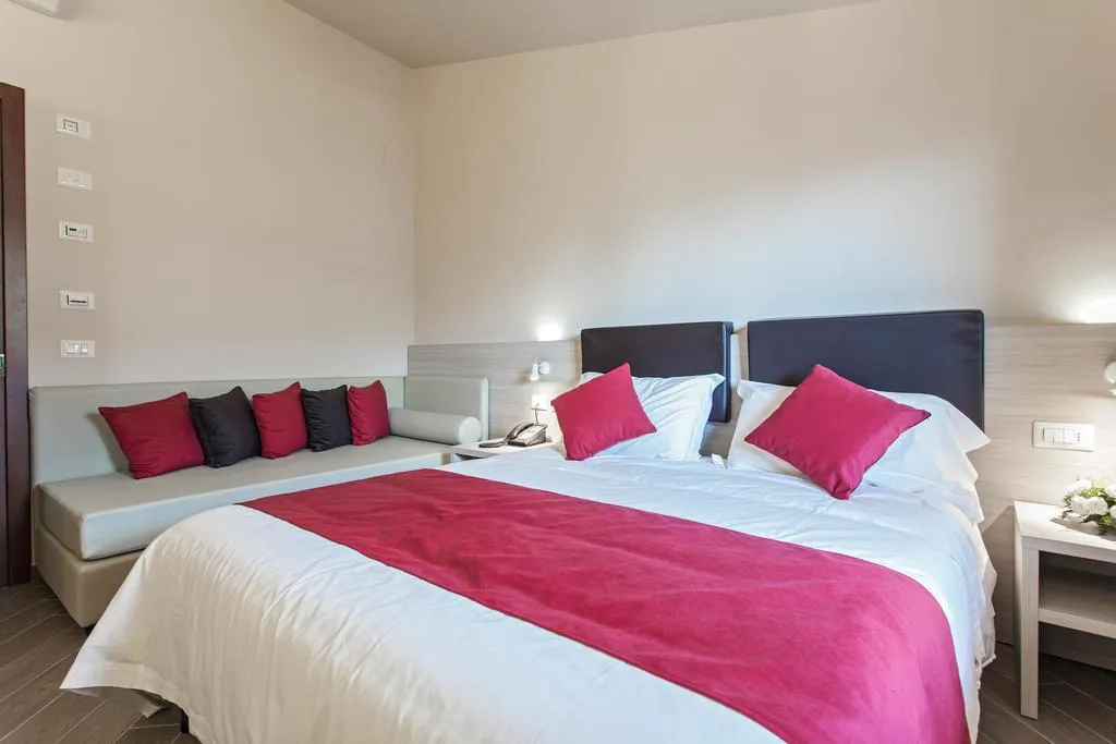 Double or Twin SUPERIOR Room, Hotel Los Angeles, Perugia