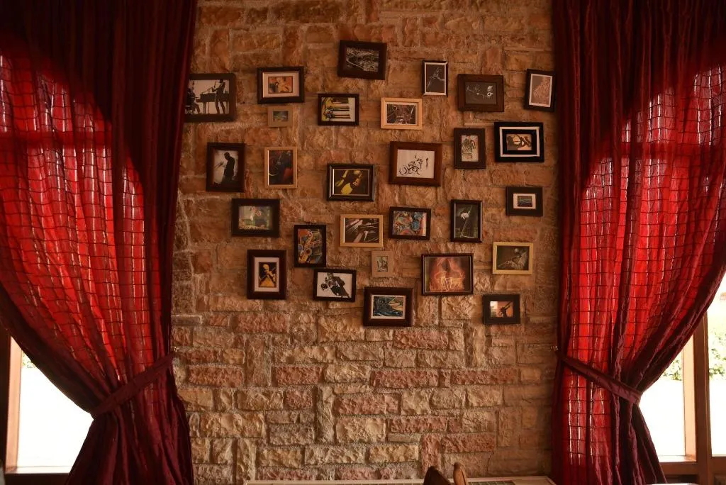 Lobby, Mont Helmos, Athens