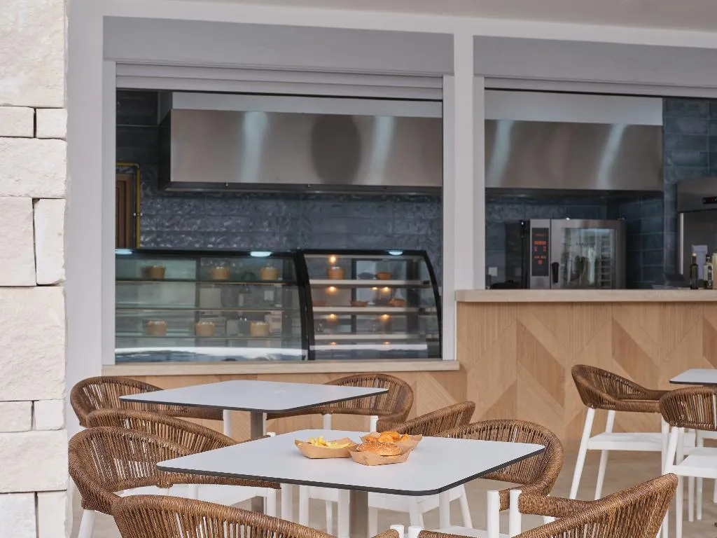 Restaurant, Atlantica Callisto, Cyprus