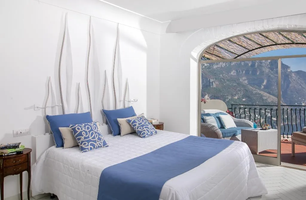 JUNIOR SUITE SEA VIEW WITH TERRACE Room, Le Agavi hotel, Naples