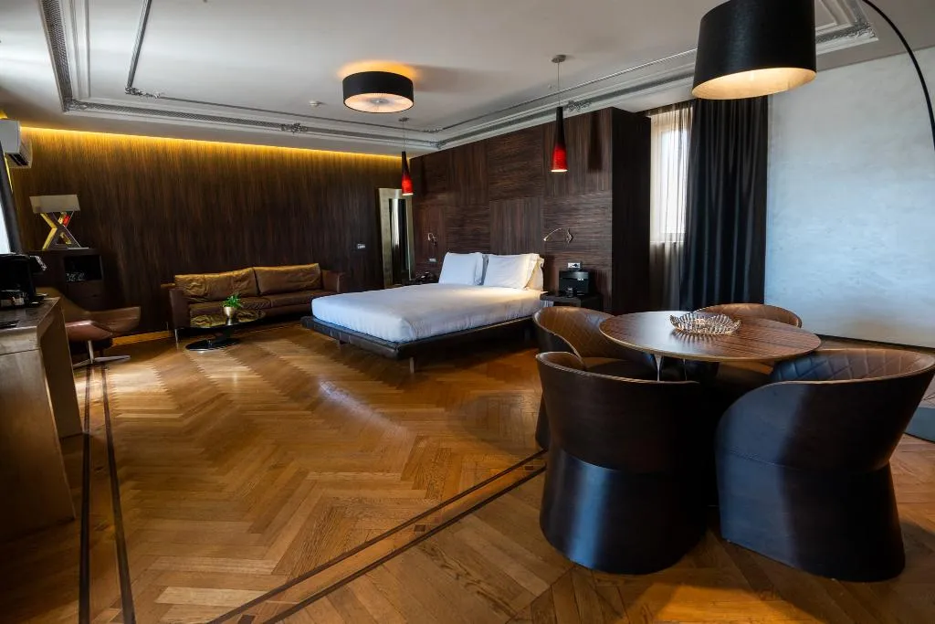 SUITE WITH VIEWS Room, Divina Luxury Hotel, Rome