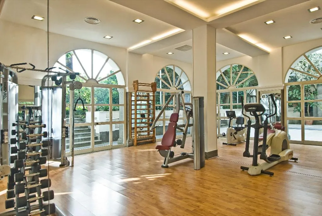 Sports and Entertainment, Grand Hotel Cocumella, Naples