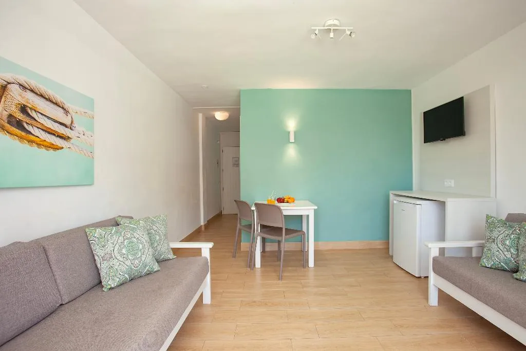 APARTMENT WITH BALCONY Room, Apartamentos Club Sa Coma, Majorca