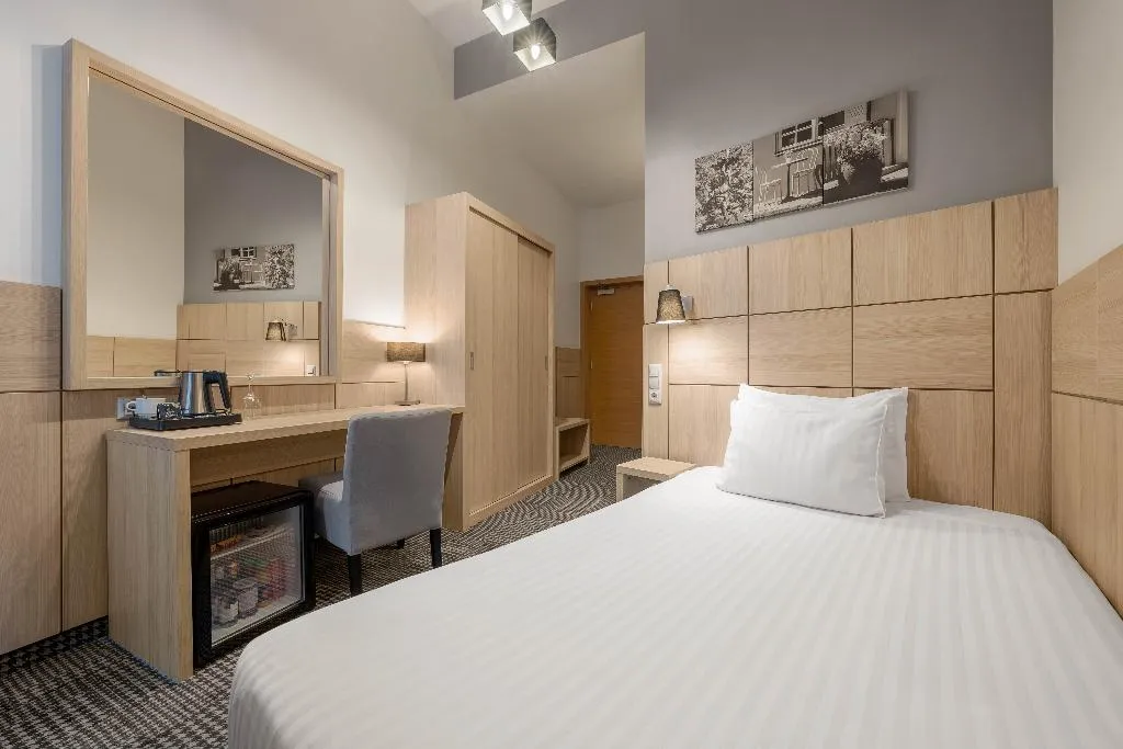 SINGLE STANDARD Room, Wellton Centrum Hotel & SPA, Riga