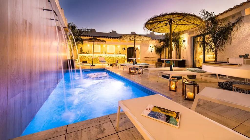 Terrace, Boutique Hotel Capo Blu, Cagliari