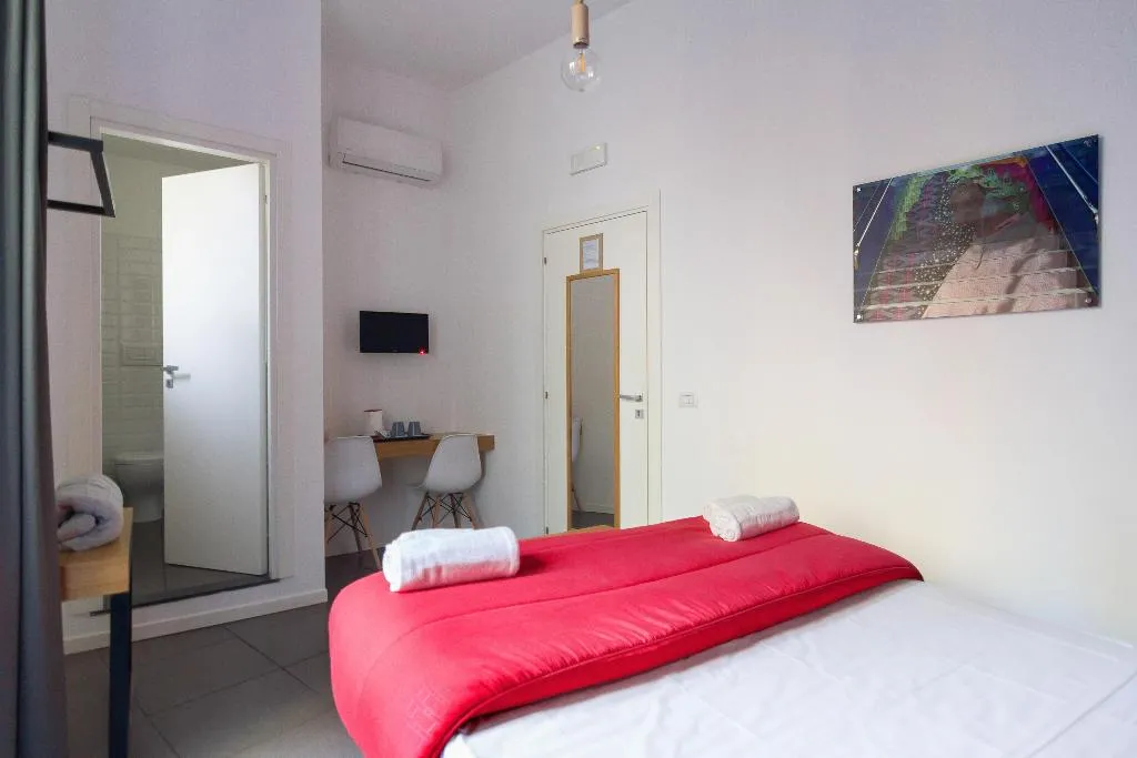 DOUBLE CLASSIC Room, Maison du La Metro, Naples