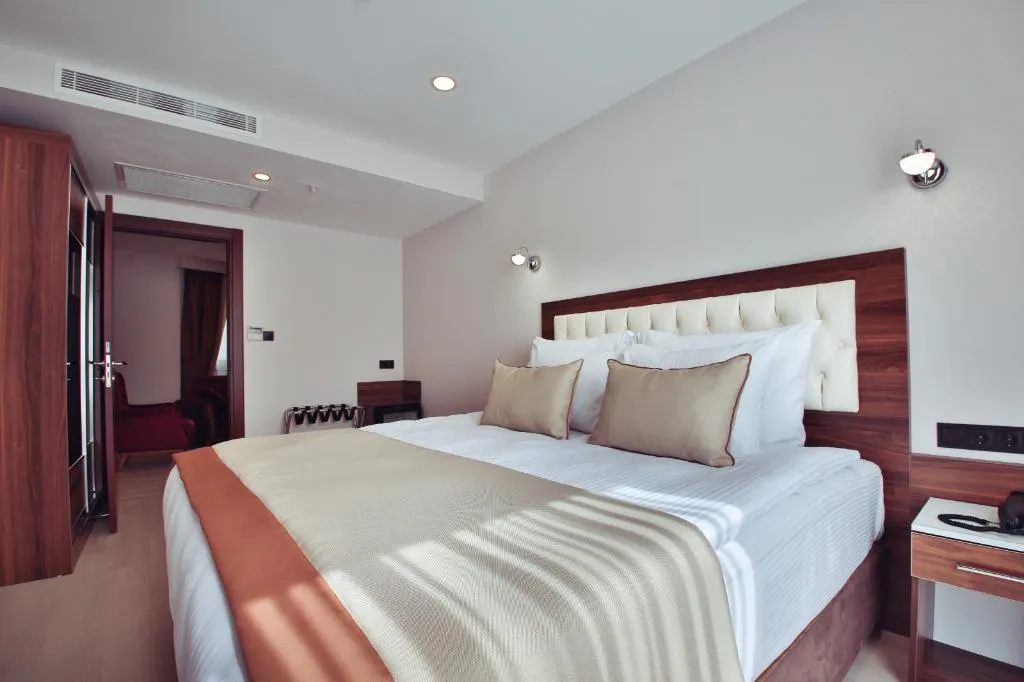 DOUBLE CITY VIEW Room, Paris prestige, Izmir