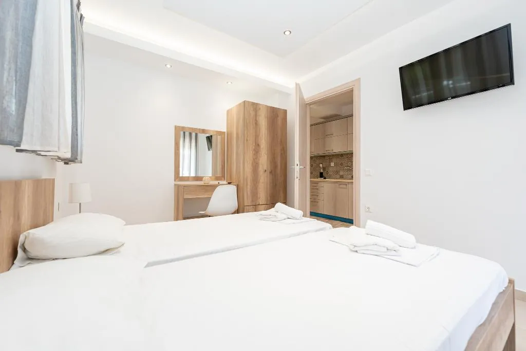 FAMILY ROOM STANDARD Room, Milonas House Apartments, Halkidiki