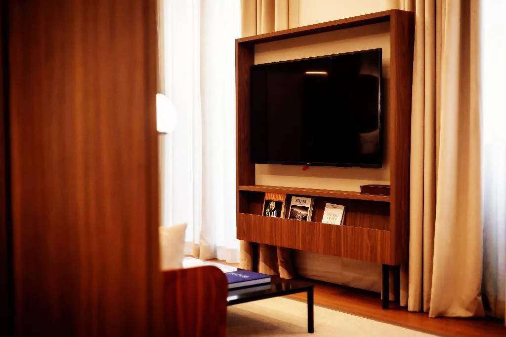 SUITE WITH BALCONY Room, Palazzo Cordusio A Gran Melia Hotel, Naples