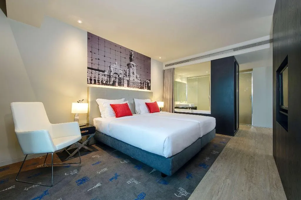 SUITE STANDARD Room, Melia Lisboa Aeroporto, Lisbon