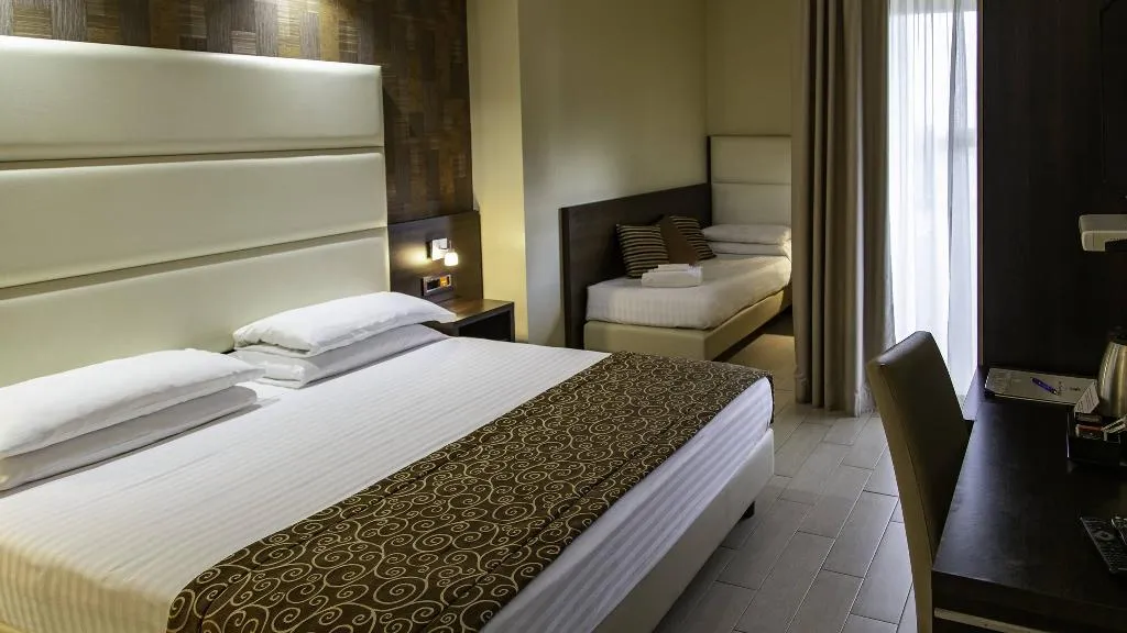 TRIPLE PREMIUM Room, Pineta Palace, Rome