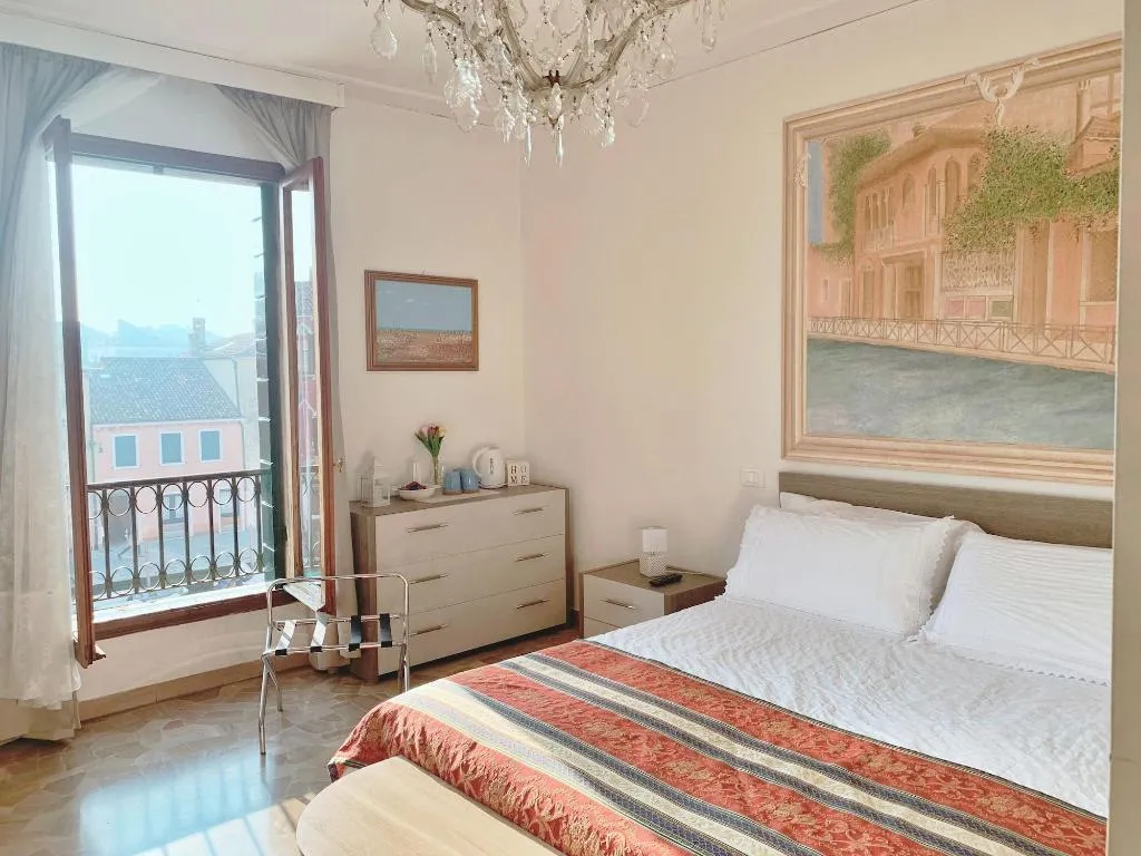 Room, Venice My Friends Canal View, Venice