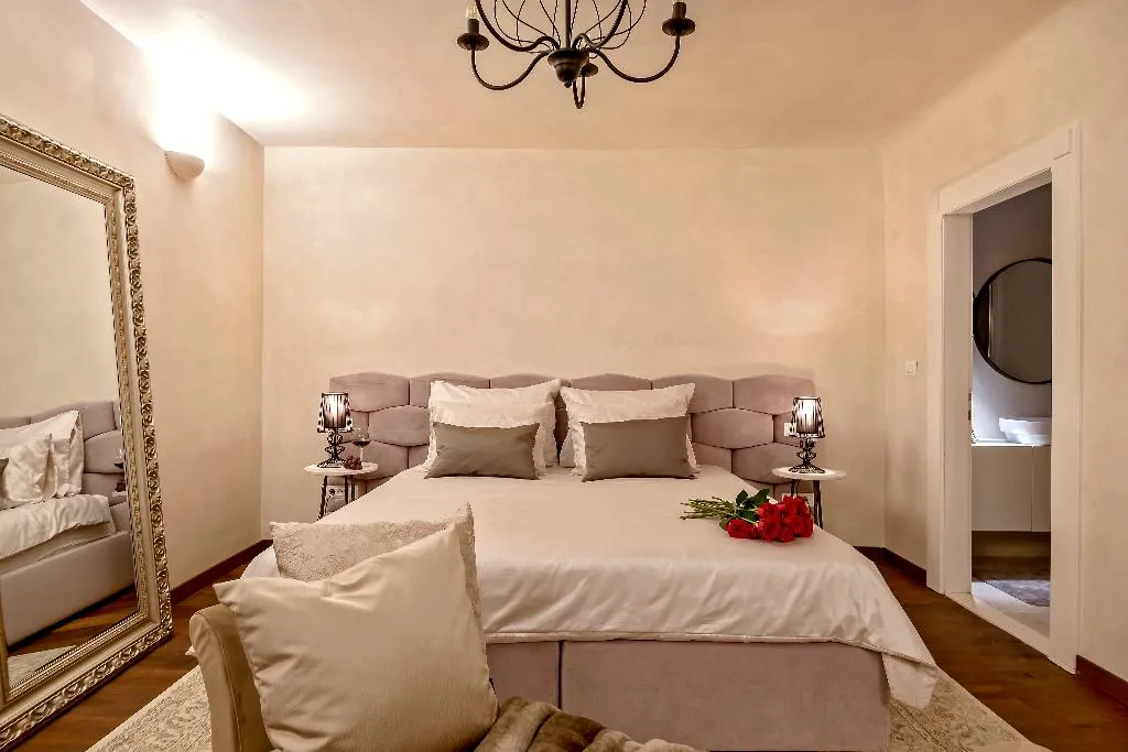 DOUBLE STANDARD Room, Puteus Palace Heritage hotel, Split