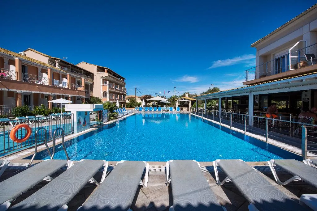 Pool, Kavos Plaza, Corfu