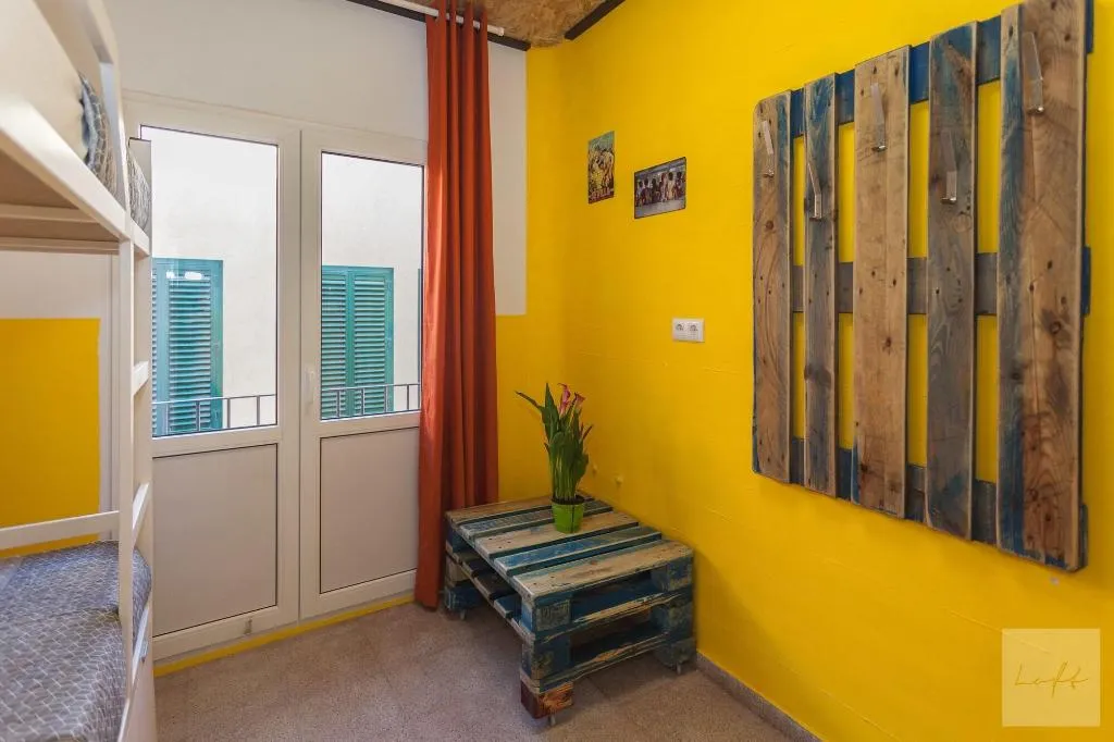 Room, Neptuno Hostal, Costa Brava