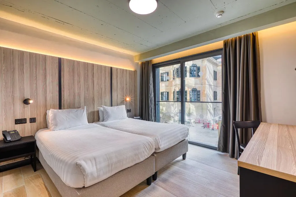 SINGLE SUPERIOR Room, Vita Hotel, Malta