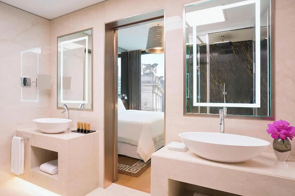 SUITE KING BED ONE BEDROOM  Room, Excelsior Hotel Gallia, a Luxury Collection Hotel, Milan