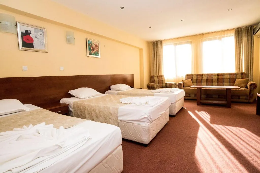 Room, Hotel Avenue, Bourgas