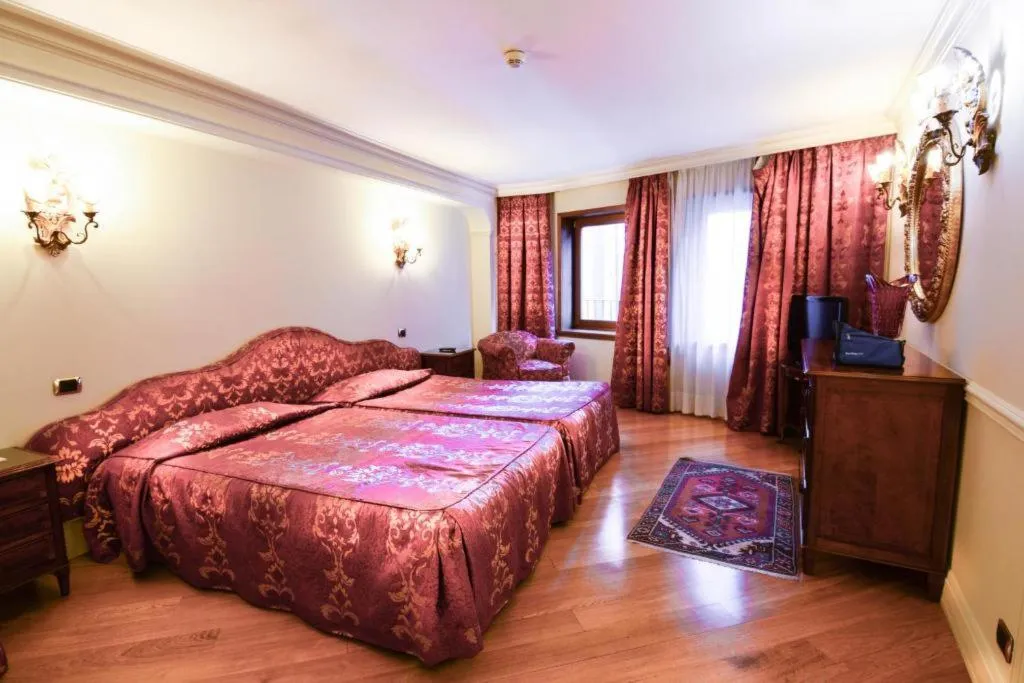 SUITE CLASSIC Room, Torre dell’Orologio Signature Residence, Venice
