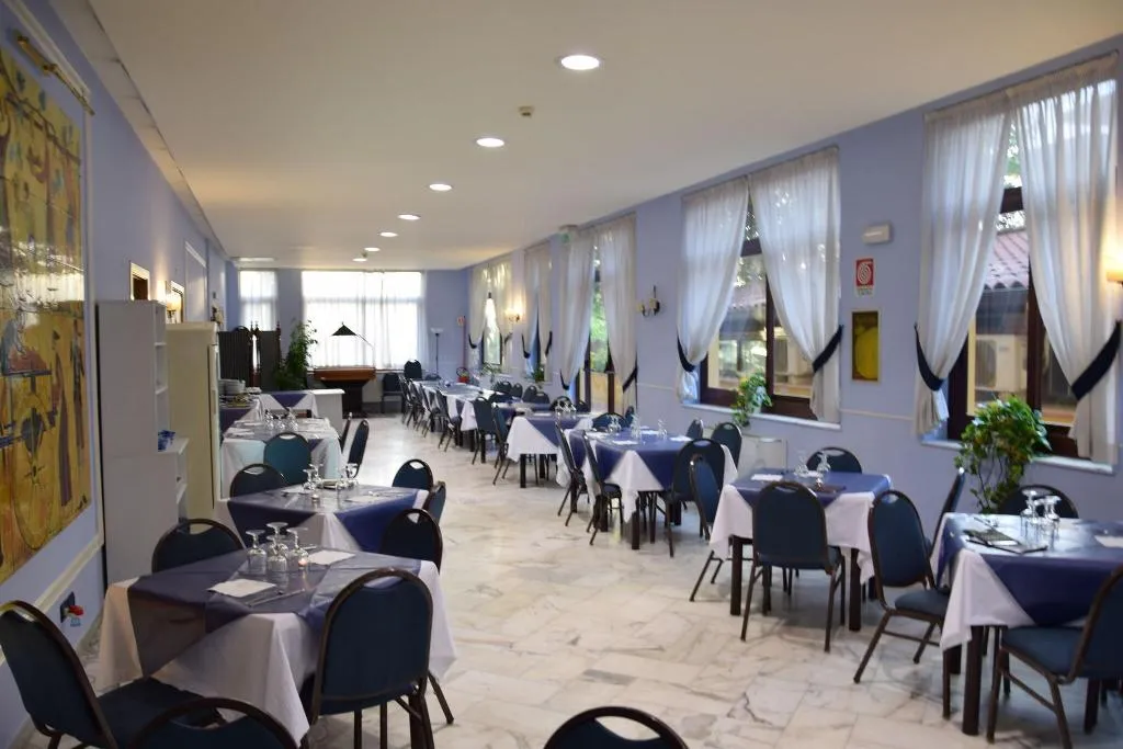 Restaurant, Miramare, Catania