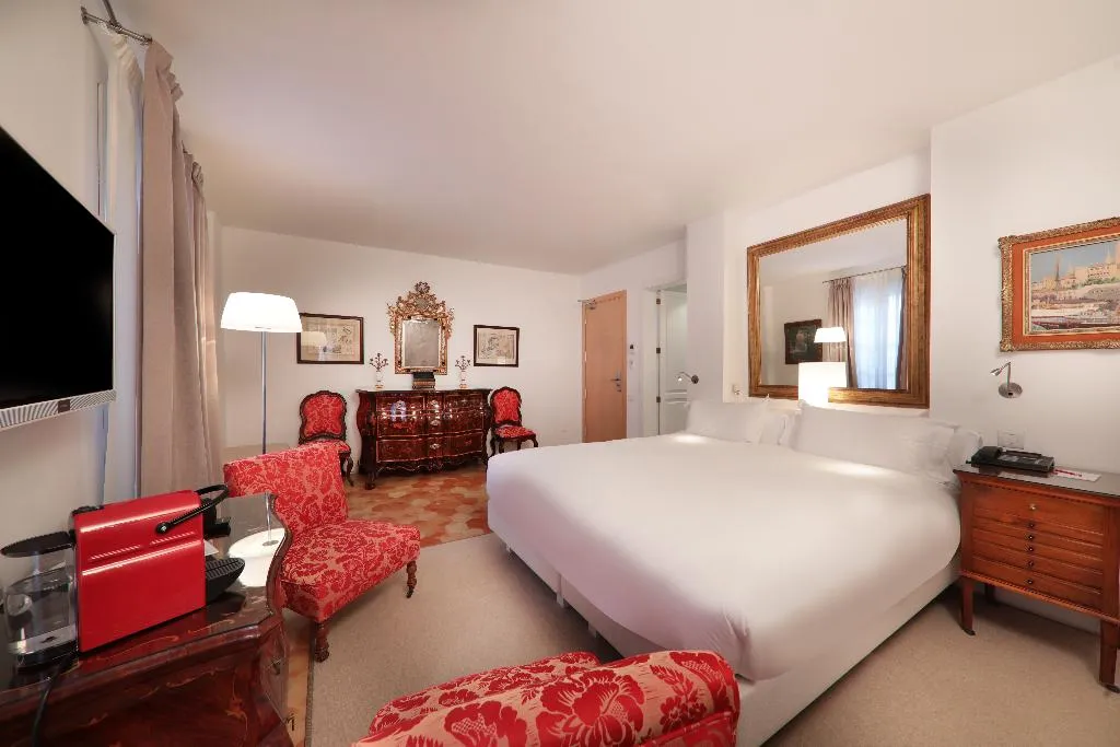 Double or Twin DELUXE Room, Ah Art Hotel Palma, Majorca