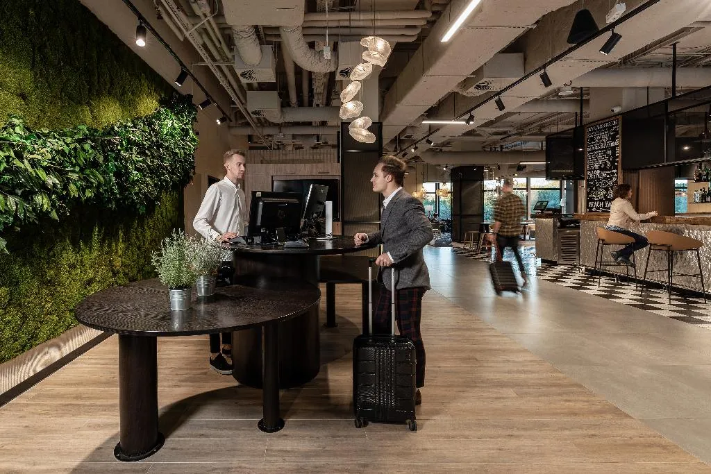 Lobby, Novotel Gdansk Marina, Gdansk