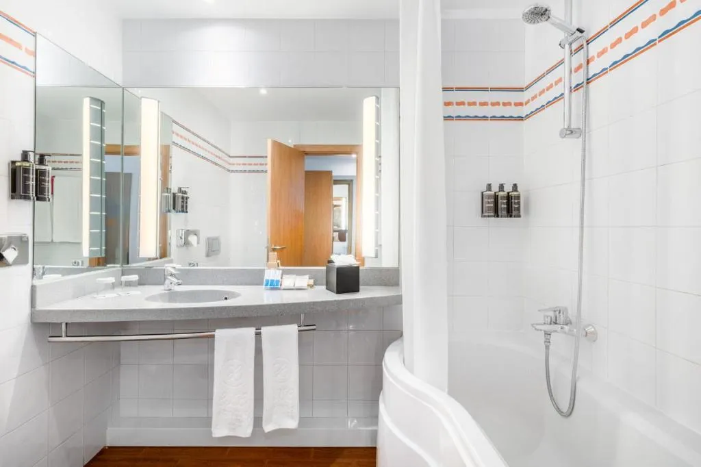 Double or Twin STANDARD Room, Exe Madrid Norte, Madrid
