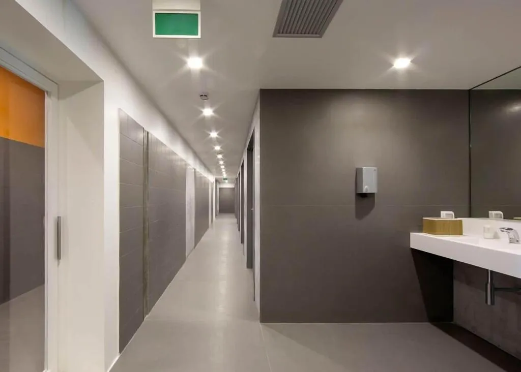 Room, Bed and Boarding - Hostel, Naples