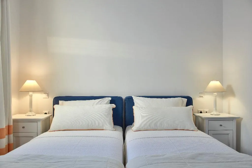 SUITE WITH JACUZZI Room, Archipelagos Hotel, Mykonos