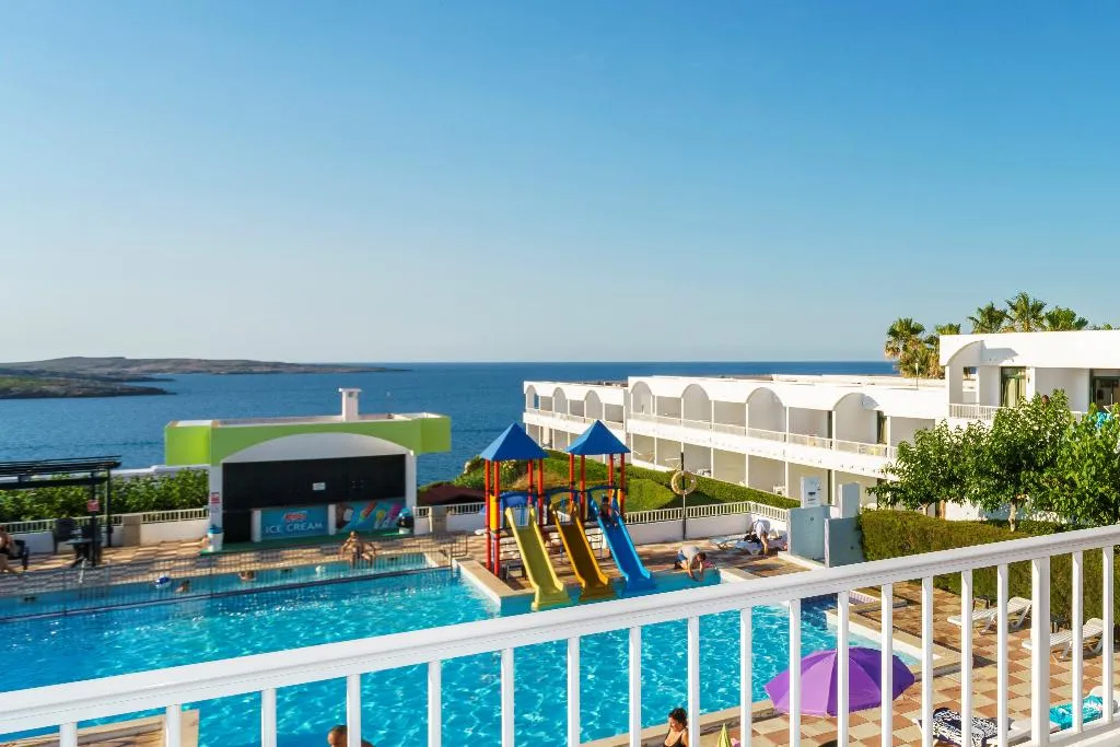 APARTMENT POOL VIEW ONE BEDROOM Room, Beach Club, Menorca