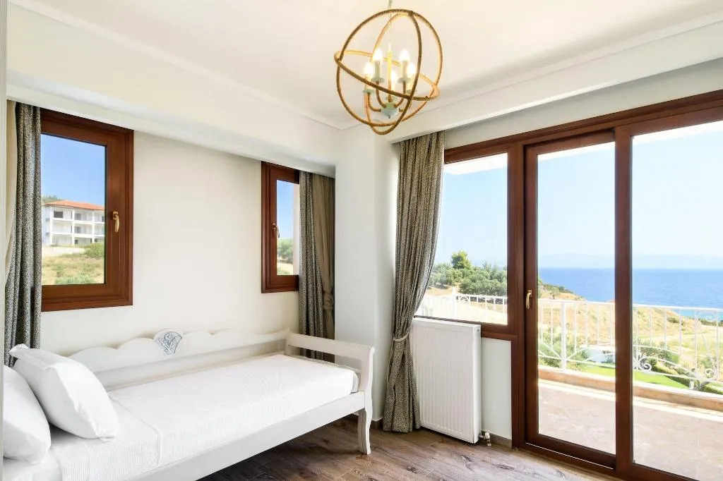 Room, Villa D'oro Luxury Villas & Suites, Halkidiki