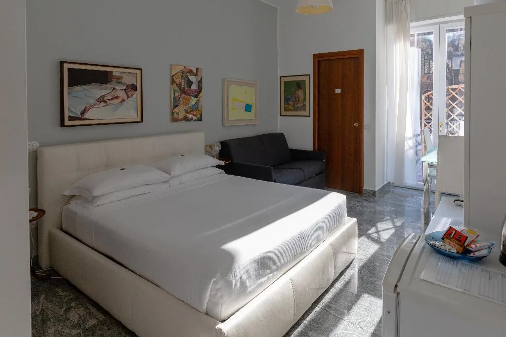 QUADRUPLE EXECUTIVE Room, Aiello Suites Executive, Milan