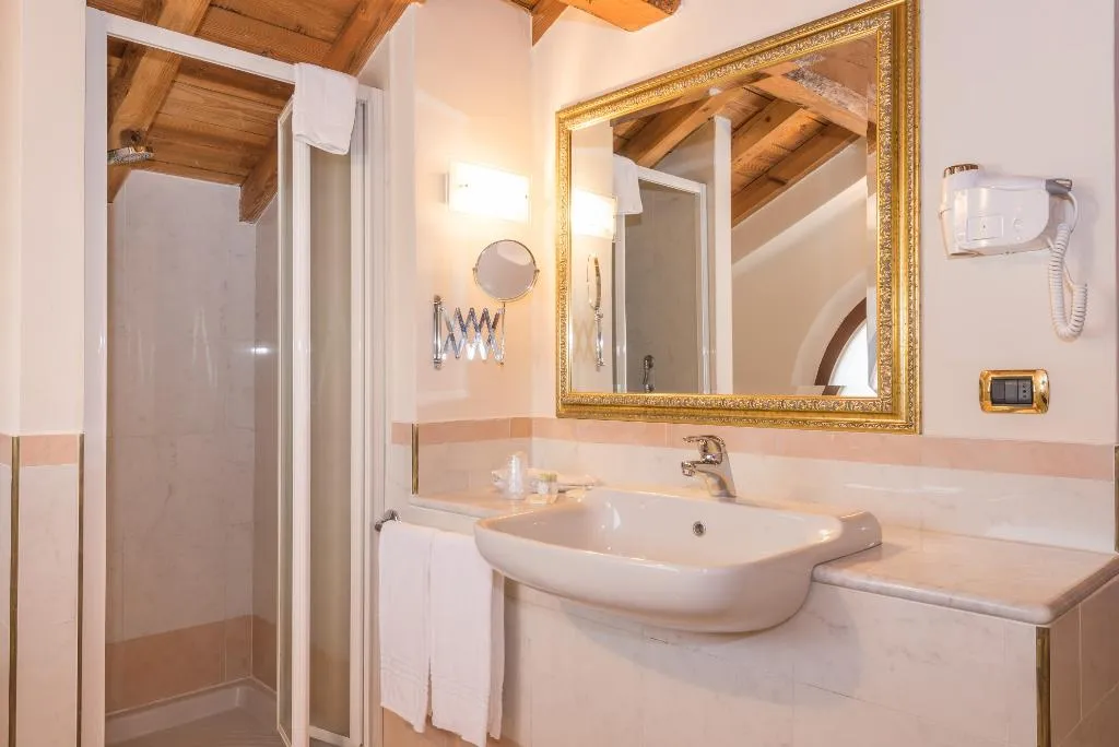 Room, Albergo Villa Priula, Milan