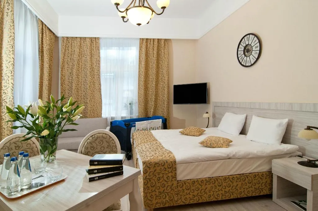 STUDIO CLASSIC Room, Apartments Bonerowska 5, Krakow