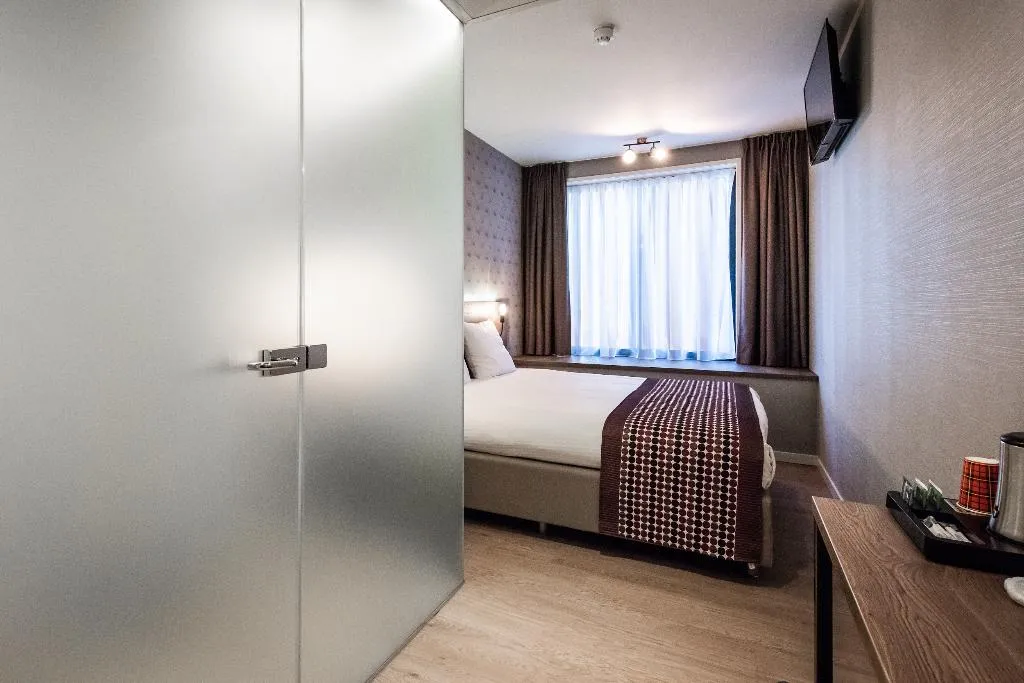 DOUBLE STANDARD Room, Melrose, Amsterdam