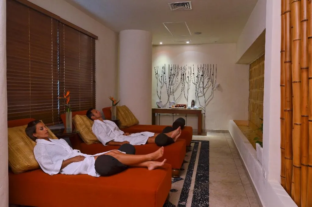 Sports and Entertainment, Ocean Spa Hotel All Inclusive, Cancun Area