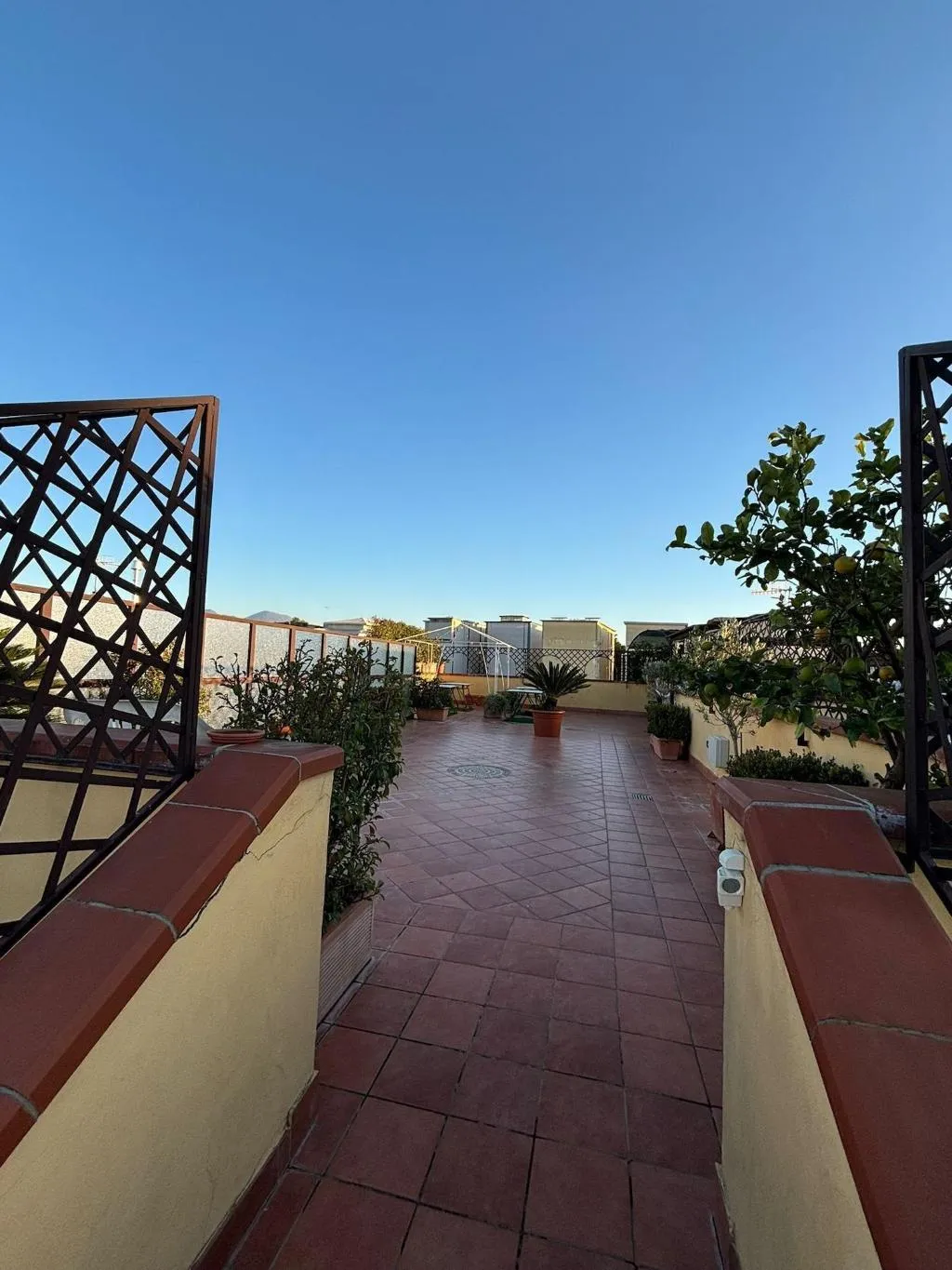 General view, Home To Fly, Naples