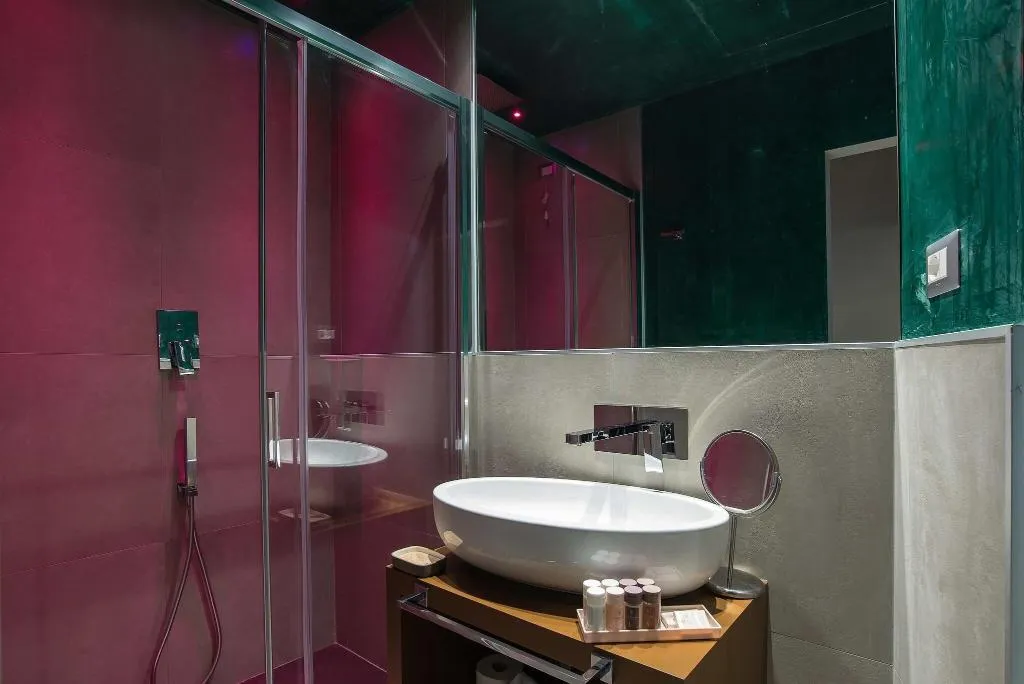 DOUBLE DELUXE QUEEN BED Room, Colonna Suite Del Corso, Rome