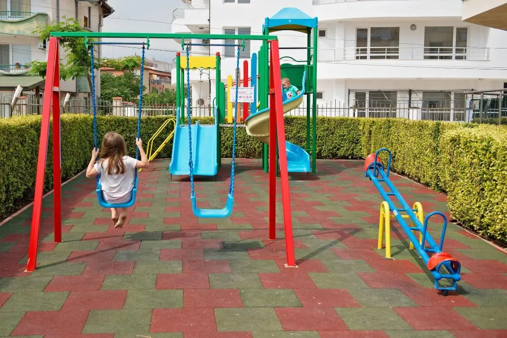 Sports and Entertainment, Family Hotel Adena, Bourgas