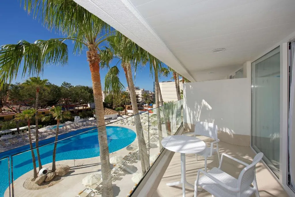 Room, Iberostar Waves Cristina, Majorca