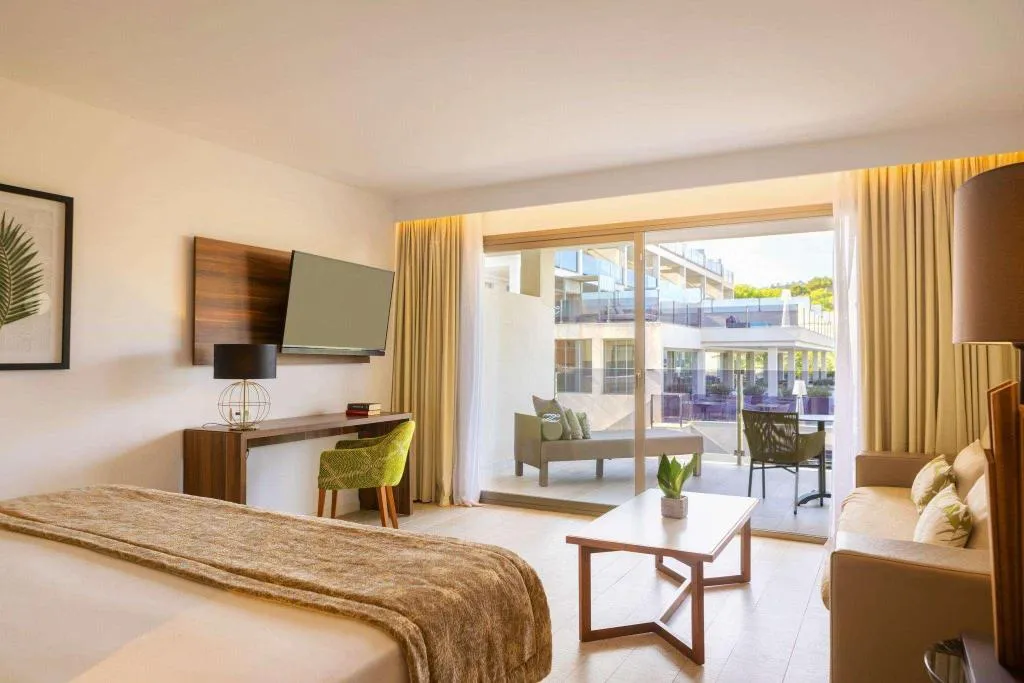 Room, Zafiro Palace Palmanova, Majorca