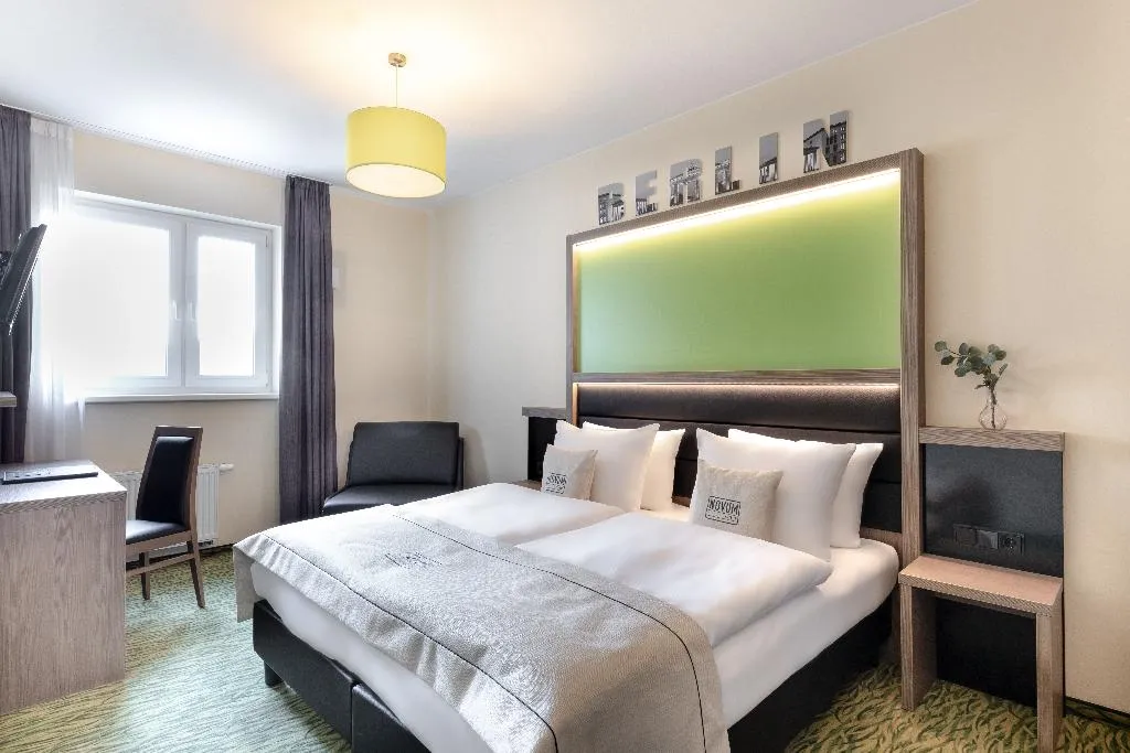 TRIPLE STANDARD Room, Hotel Aldea Berlin Centrum, Berlin
