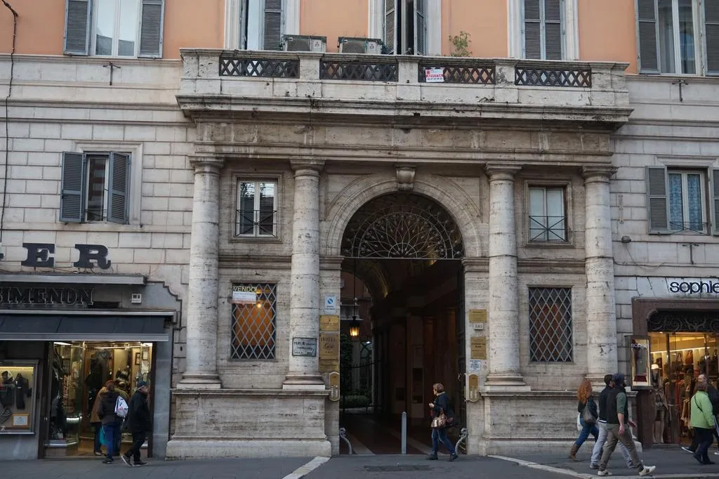 General view, Everest Inn Rome, Rome