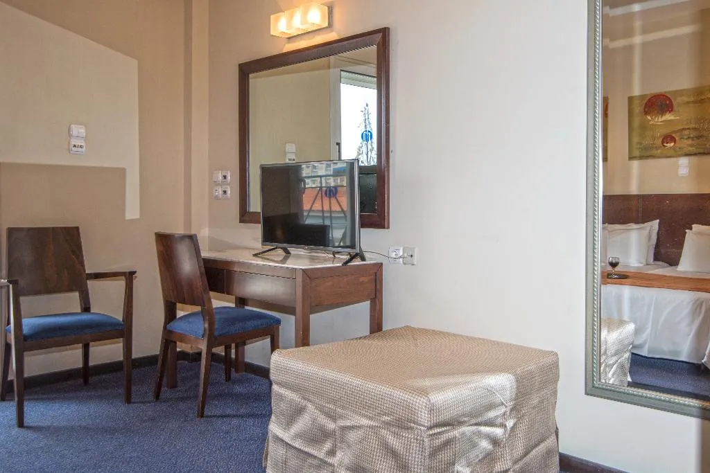 JUNIOR SUITE STANDARD Room, Museum Hotel, Athens