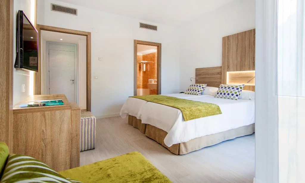 Room, Globales Hotel Maioris, Majorca