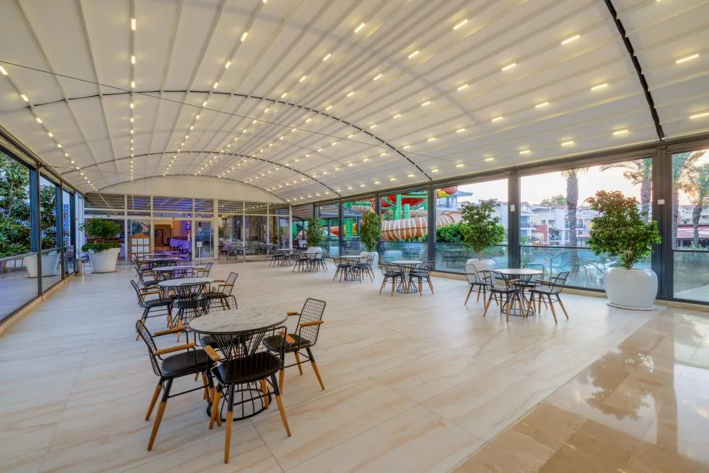 Lobby, Crystal Aura Aqua Collection, Antalya