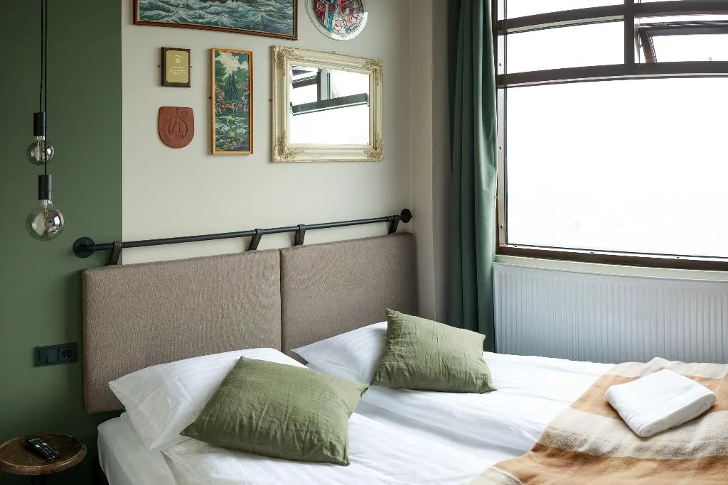 DOUBLE WITH DOUBLE BED Room, Kex Hostel, Reykjavik