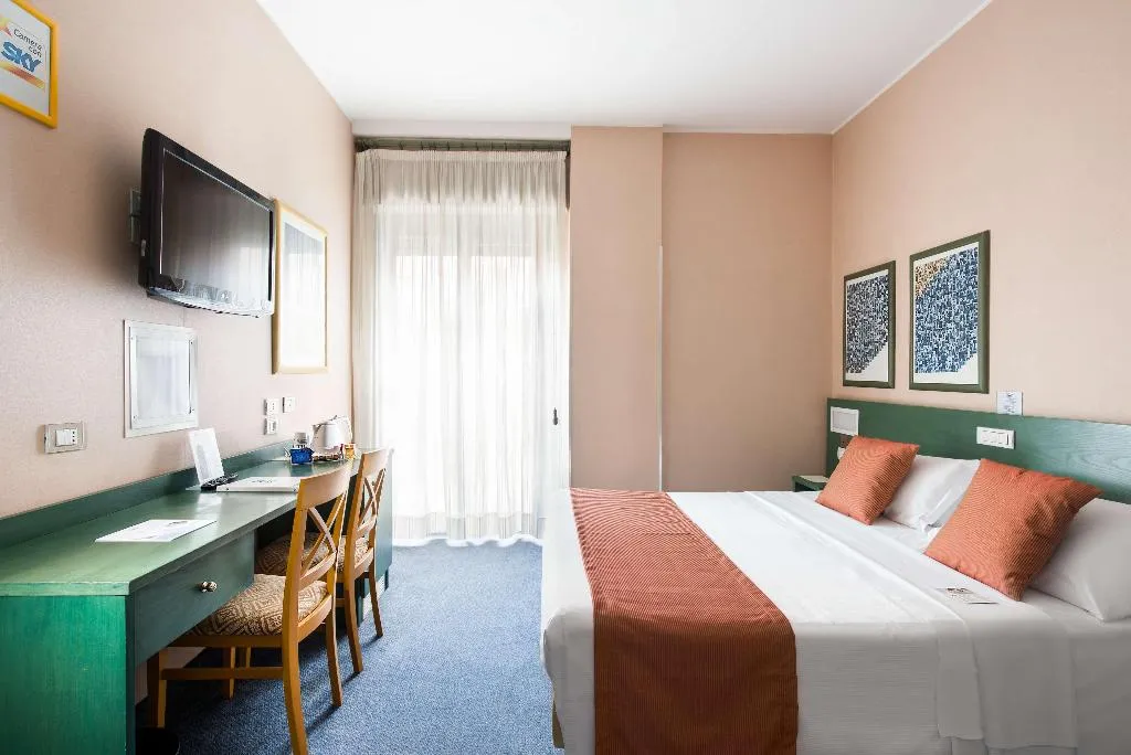 DOUBLE QUEEN SIZE BED Room, Best Western Hotel Mediterraneo, Catania