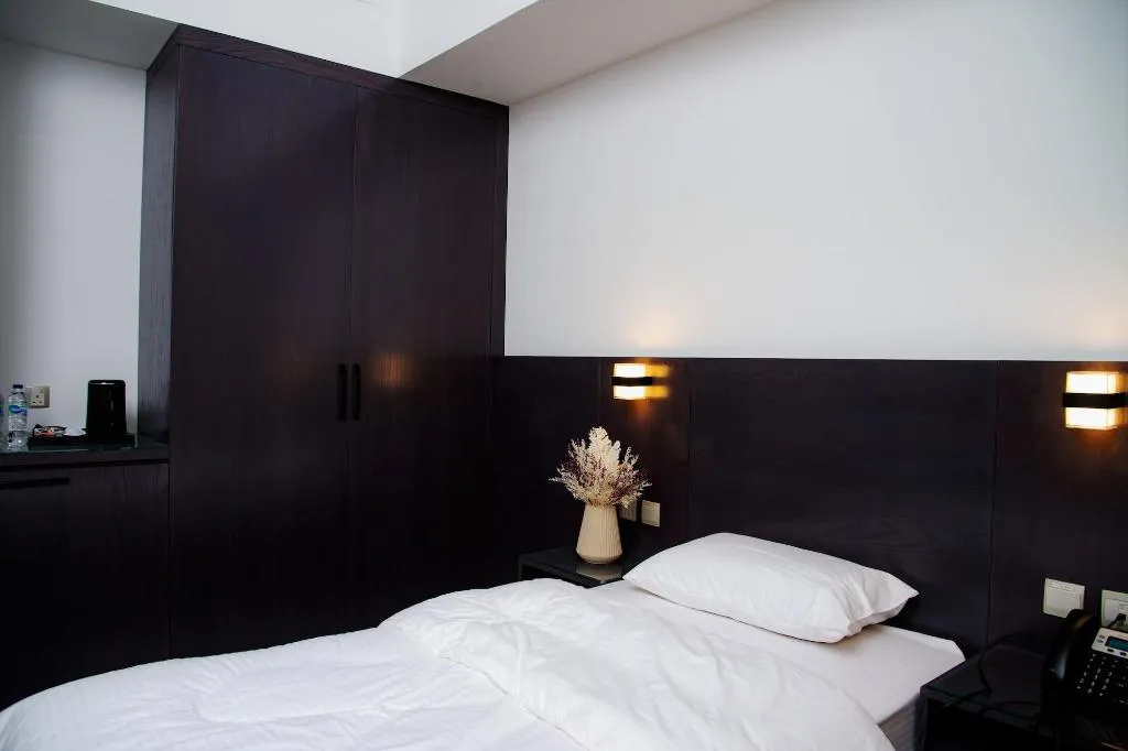 Room, Garden City Hotel, Dubai