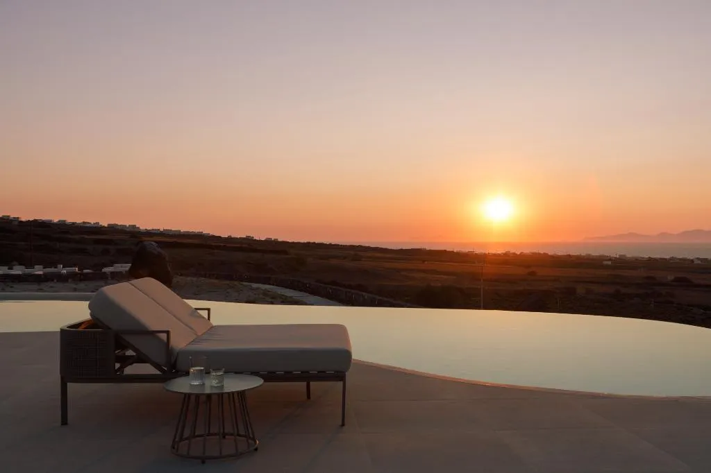 Pool, Elysian Retreat, Santorini